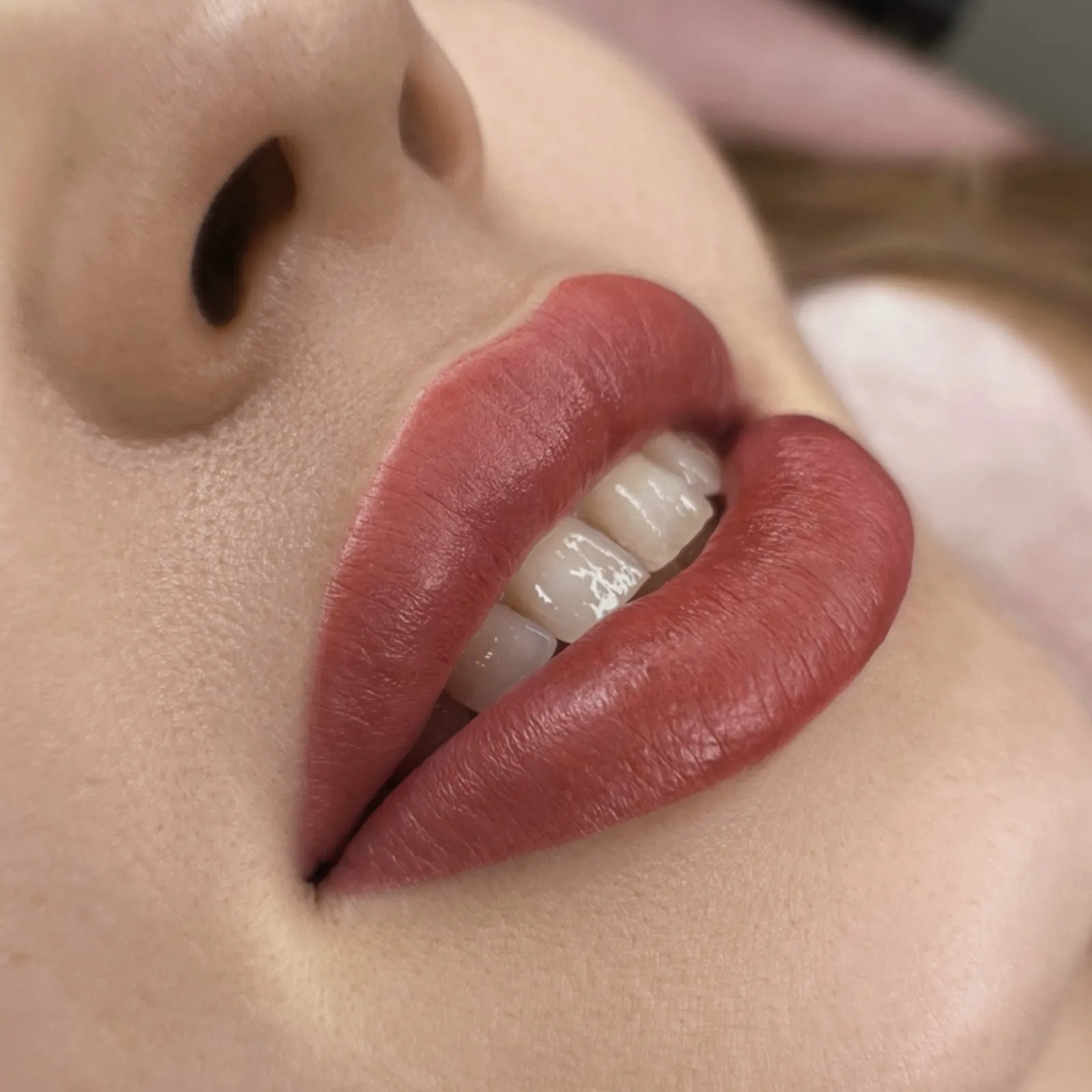 Lip Blush Permanent Make-up